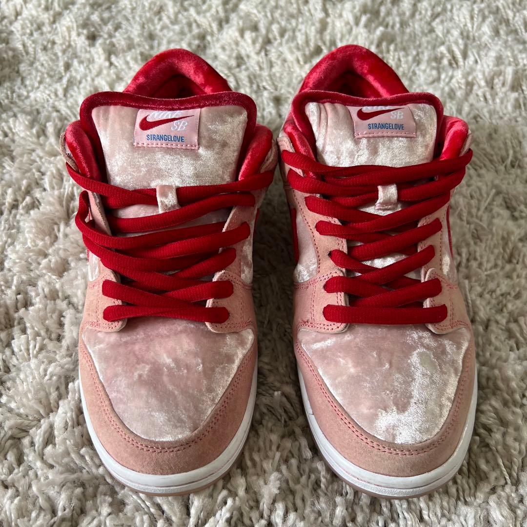 Nike Dunk Low StrangeLove ピンク/レッド