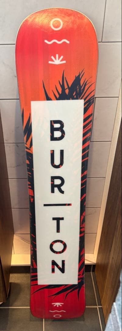 BURTON スノーボード 144フラット　HIDEAWAY