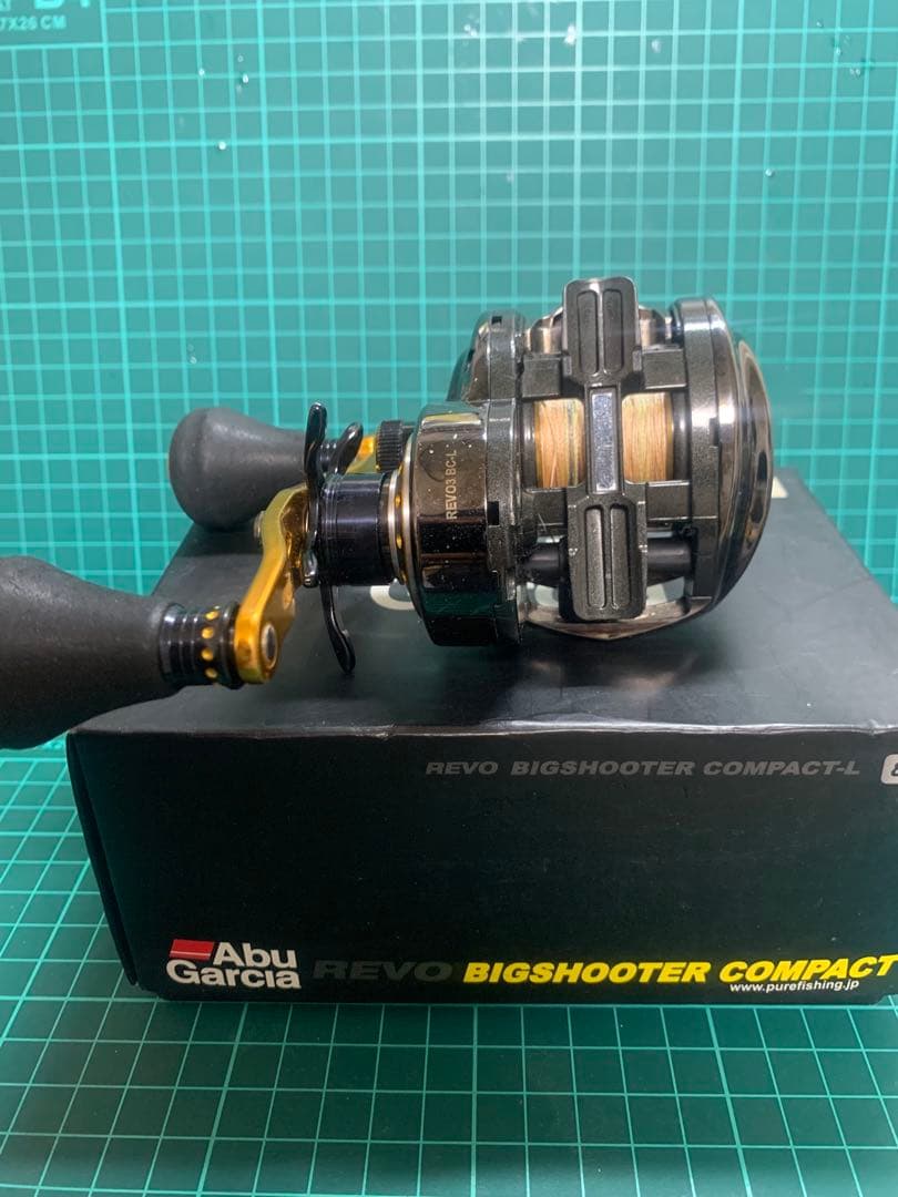 Abu Garcia REVO BIGSHOOTER COMPACT 左巻き