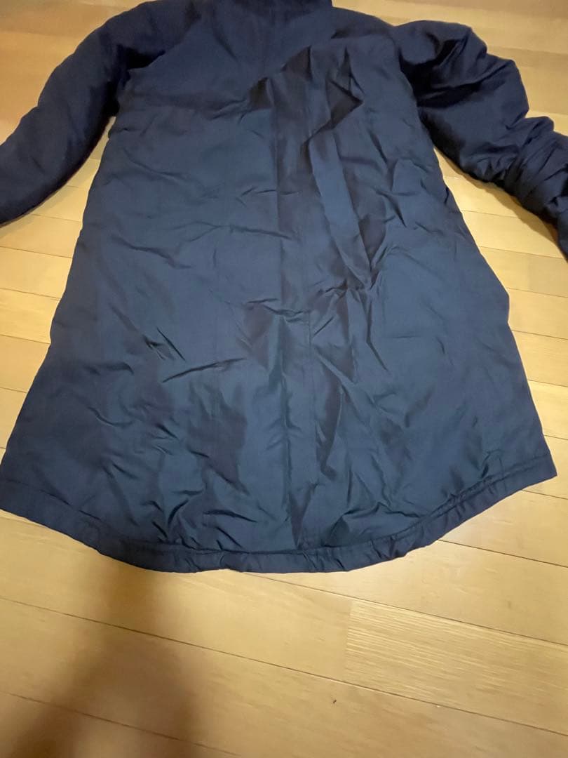 Under Armour アンダーアーマー 黒 ベンチコート 美品　子供　女性