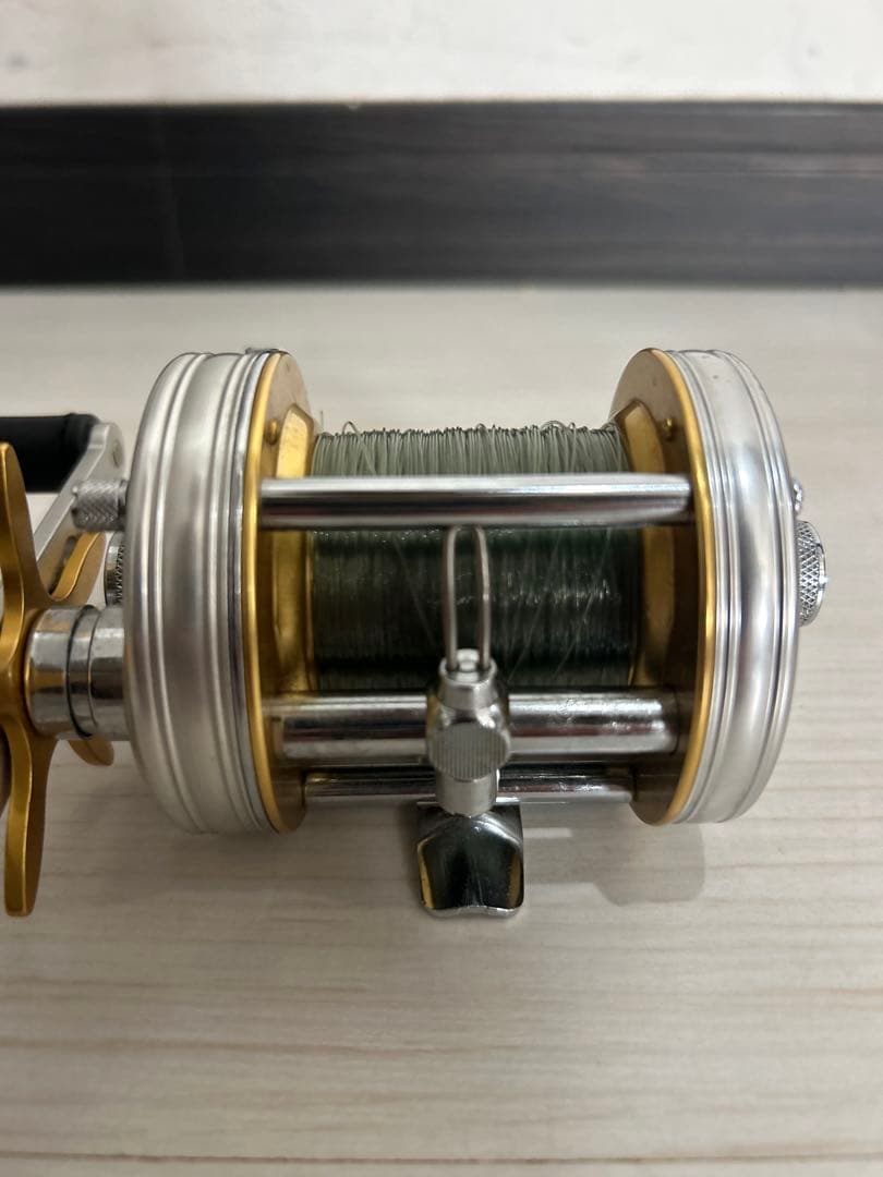 アブガルシア アンバサダー 6500C ロケット シルバーゴールド