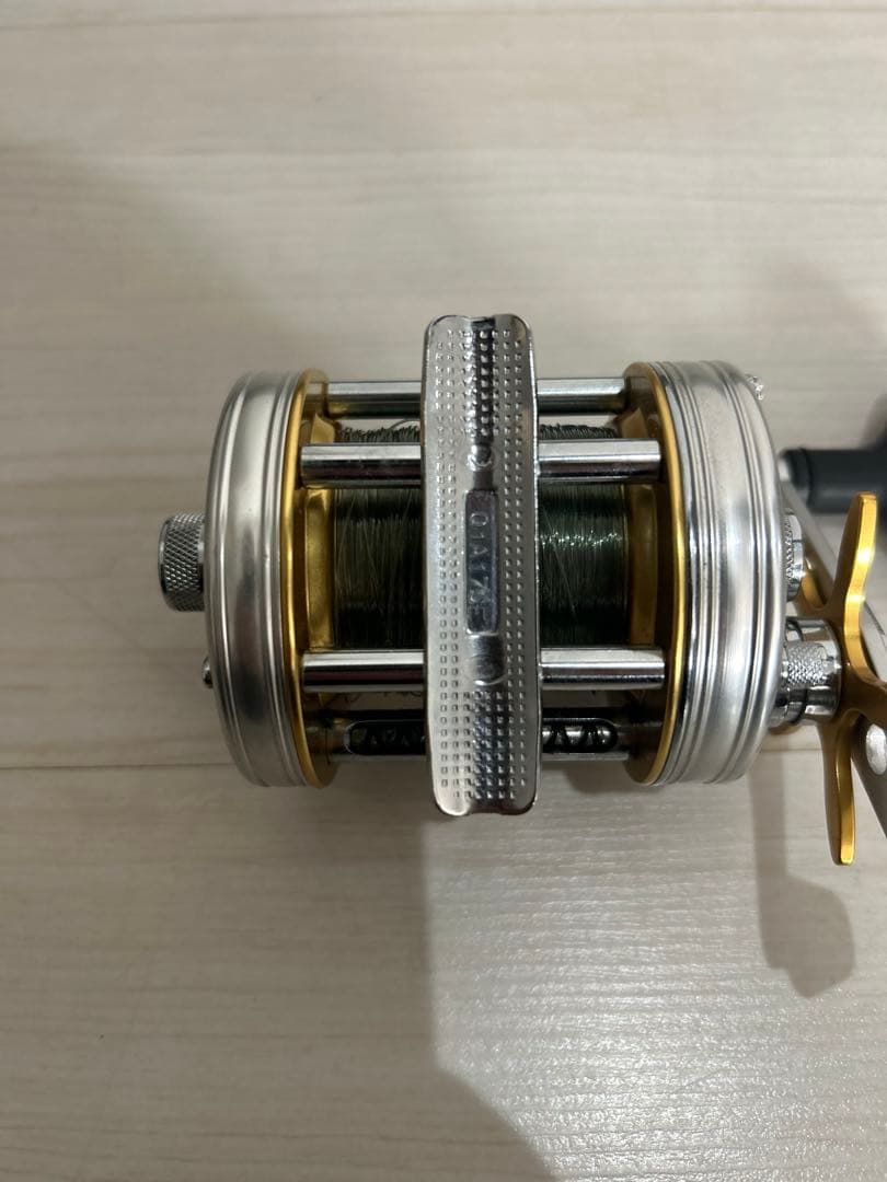 アブガルシア アンバサダー 6500C ロケット シルバーゴールド
