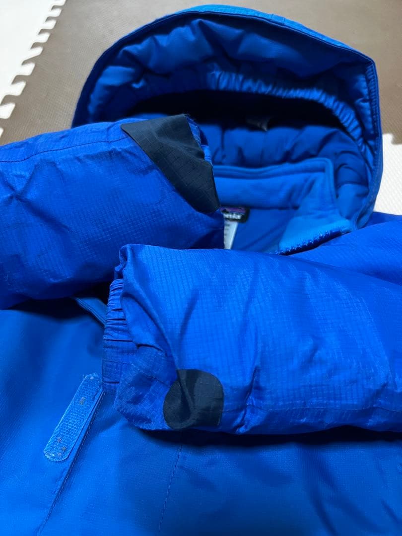 Patagonia 子ども用スキーウェア ブルー（上2T、下3T）