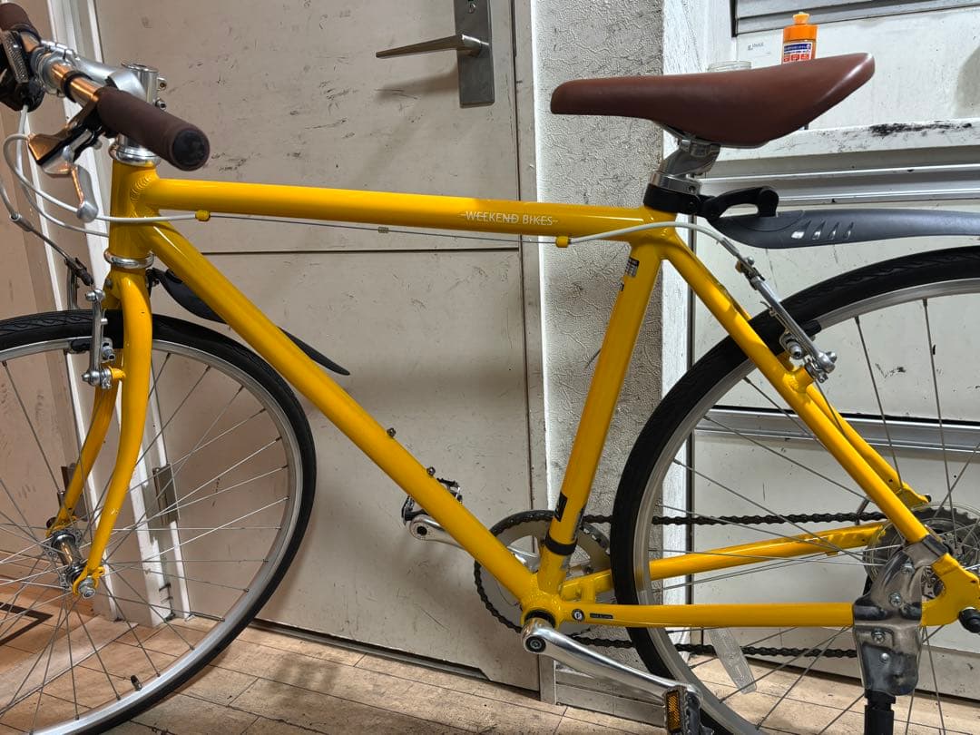 WEEKEND BIKES クロスバイク 700C イエロー