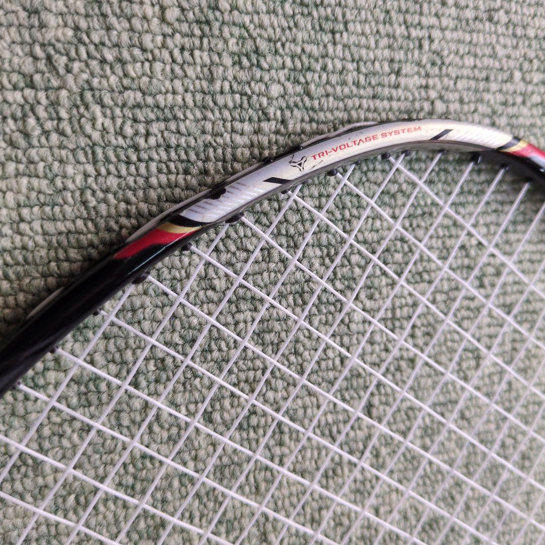ヨネックス　VOLTRIC70　バドミントンラケット　 2本セット