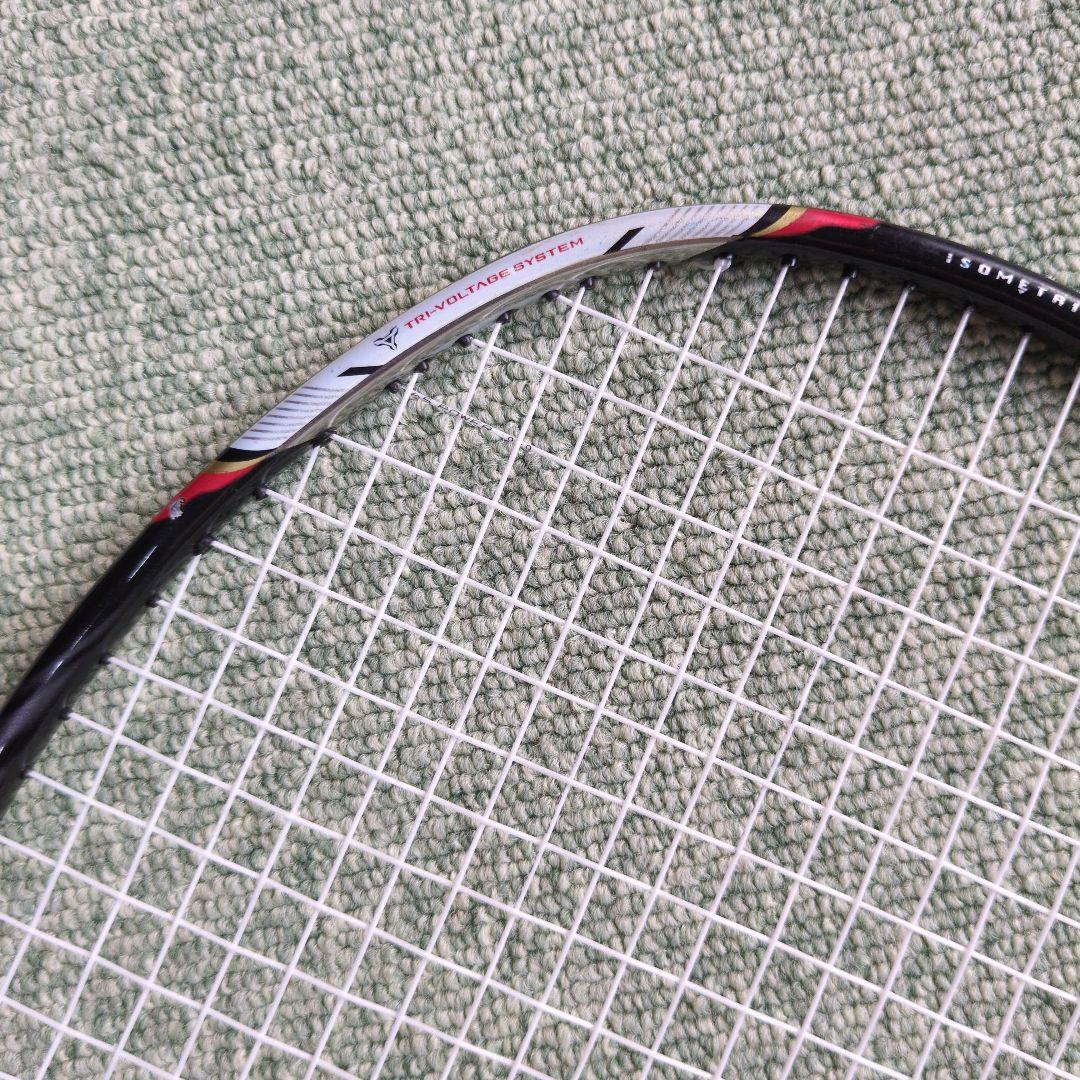 ヨネックス　VOLTRIC70　バドミントンラケット　 2本セット
