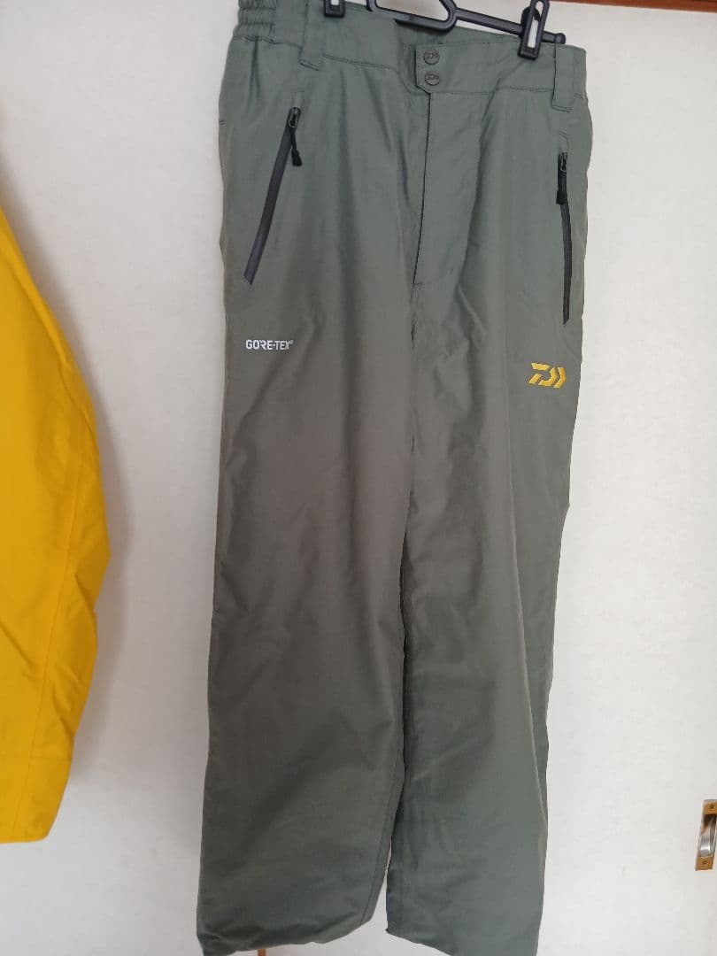DAIWA　釣り　ゴアテックス　上下セット　レディース