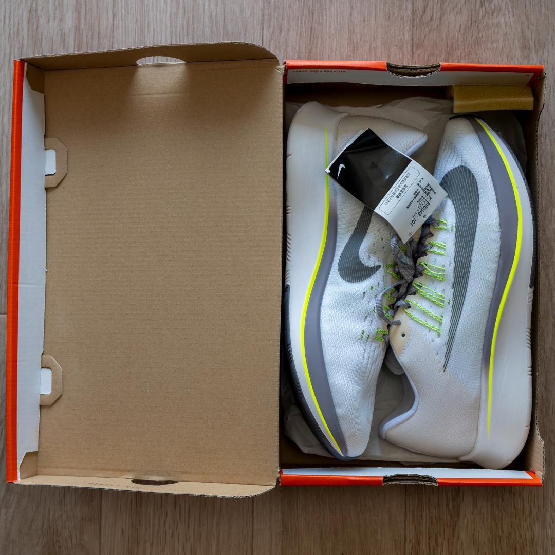【未使用】NIKE ナイキ　ズームフライ　初代　タグ付き　27.5cm