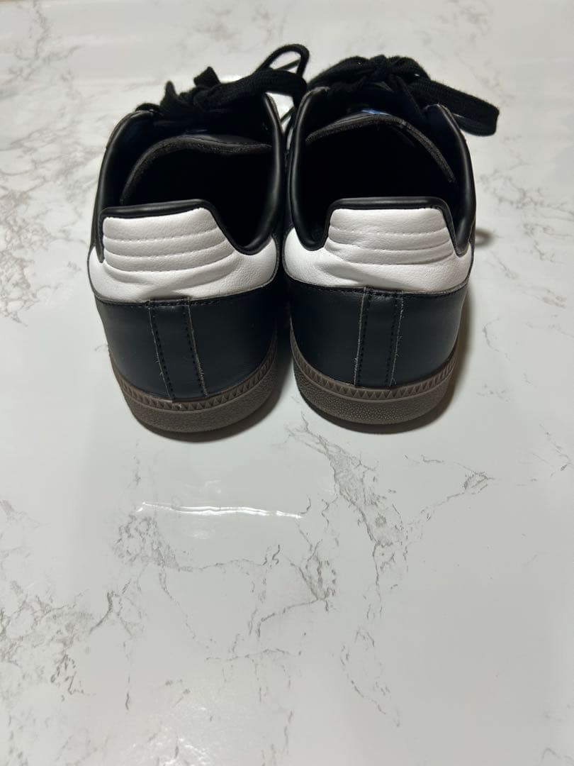 26.5adidas Samba 黒/白 スニーカー