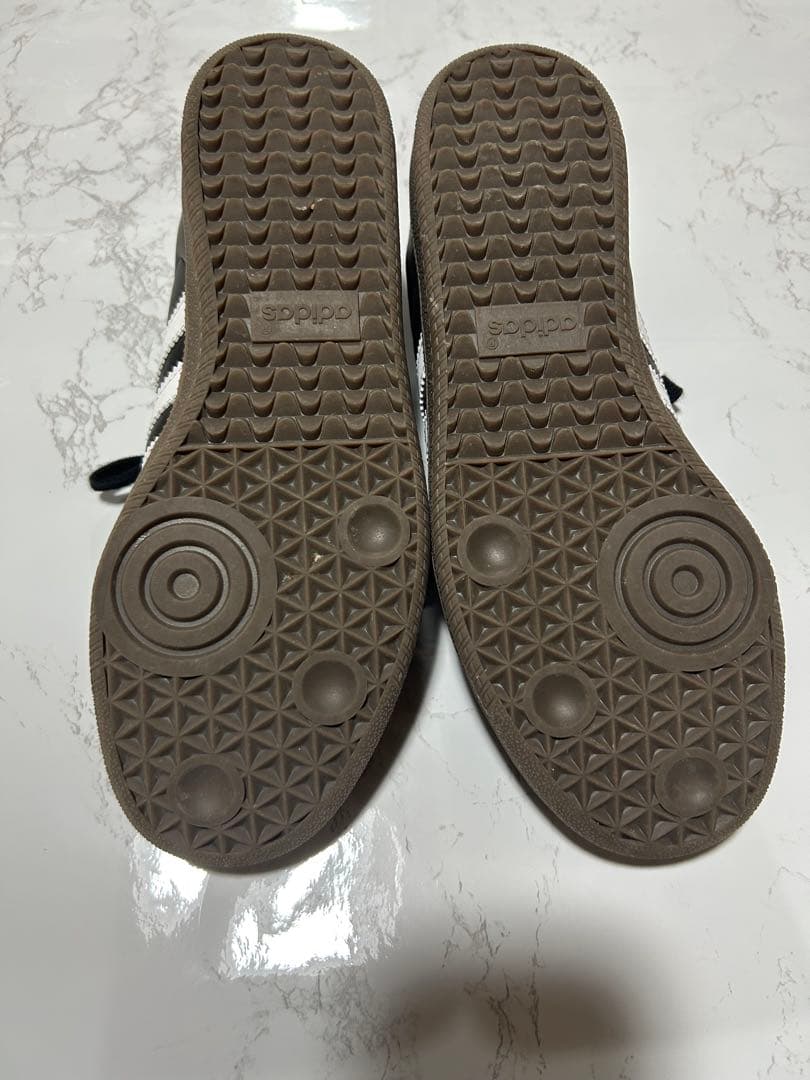26.5adidas Samba 黒/白 スニーカー