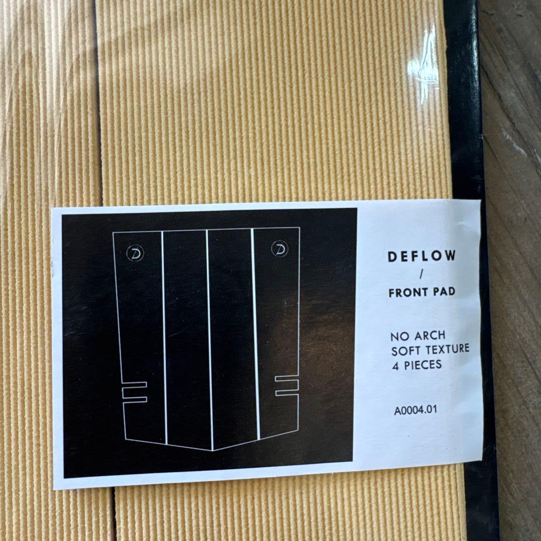 DEFLOW デフローフロントパットベージュ 4ピース　定価8,250