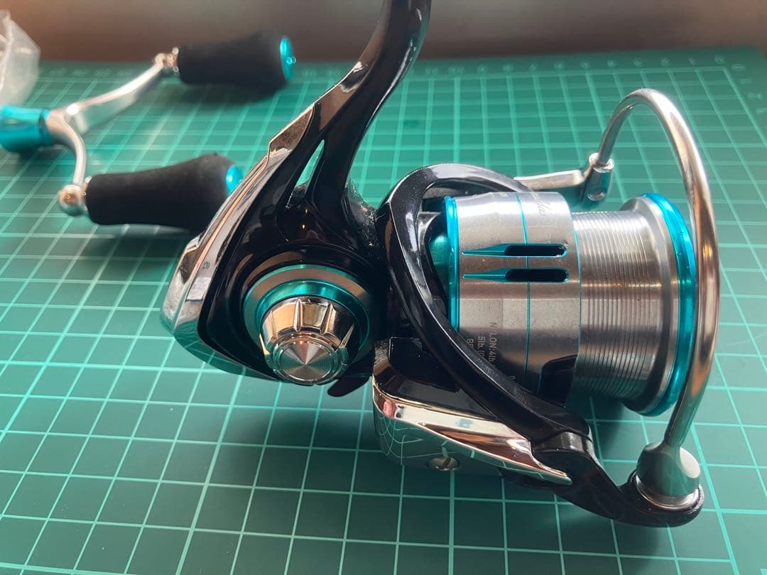 ダイワ エメラルダス LT2500S-DH