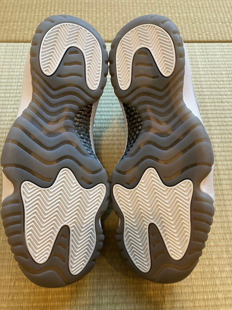 【箱付未使用】AIR JORDAN 11 RETRO LOW IE