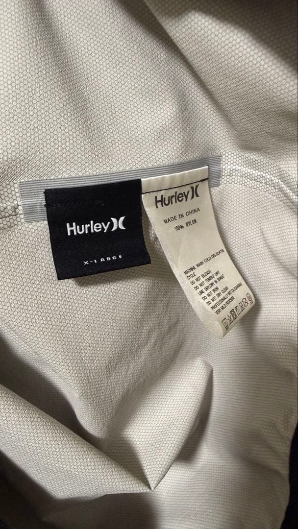 【新品　未使用】 hurley phantom ハーレー　ファントム　L