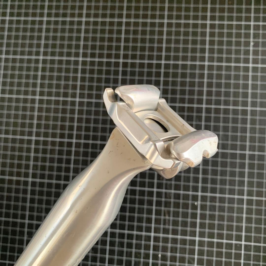 パーツ VELO ORANGE cru medium setback seatpost