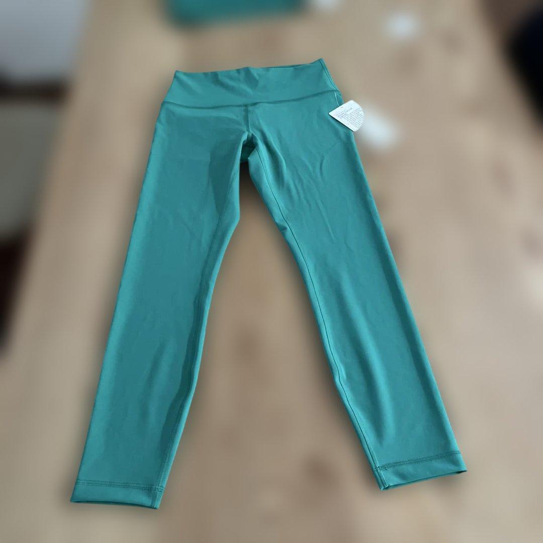 【新品】Lululemon ヨガパンツ 新品タグ付き