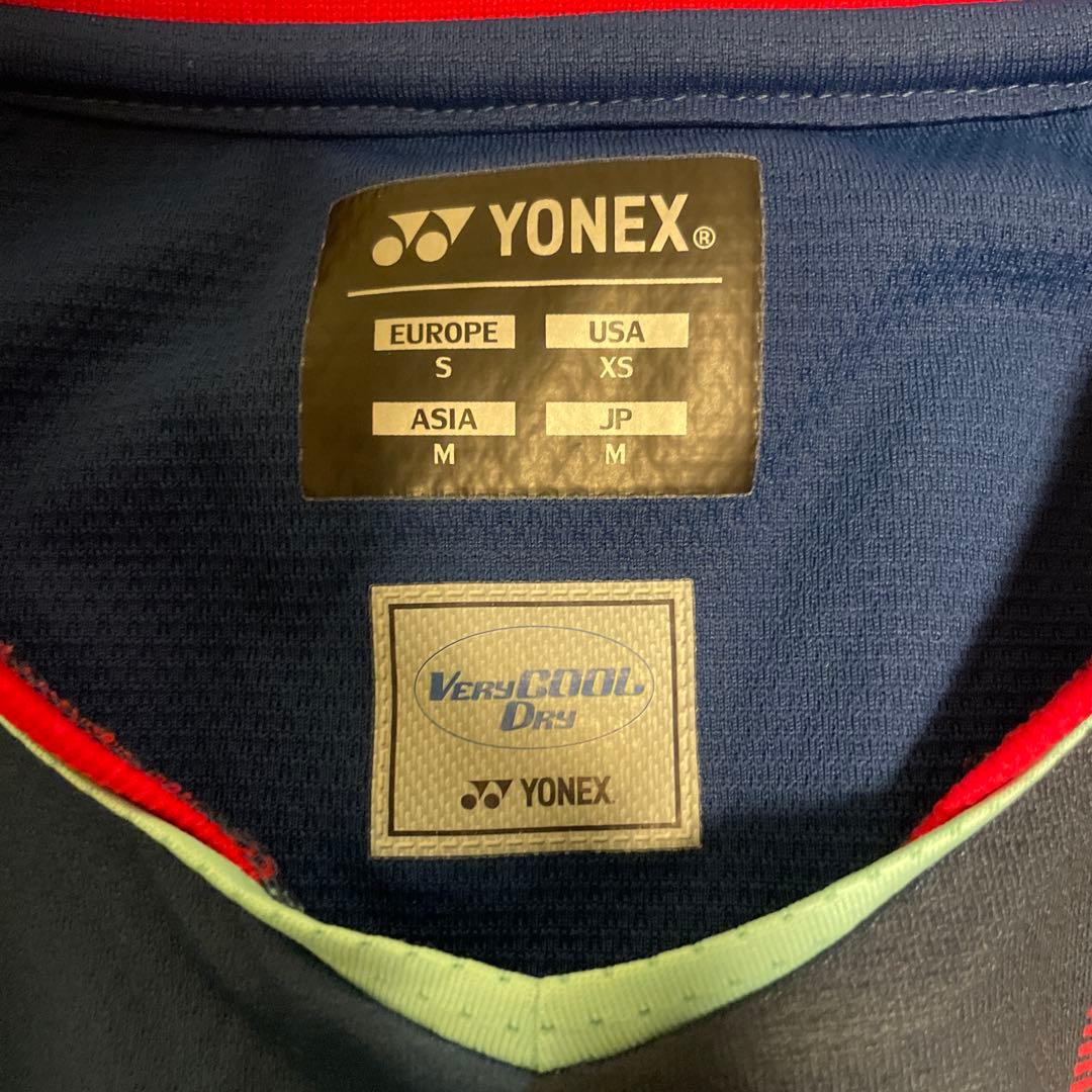 YONEX バドミントン ノースリーブシャツ ユニフォーム サイズM青 赤