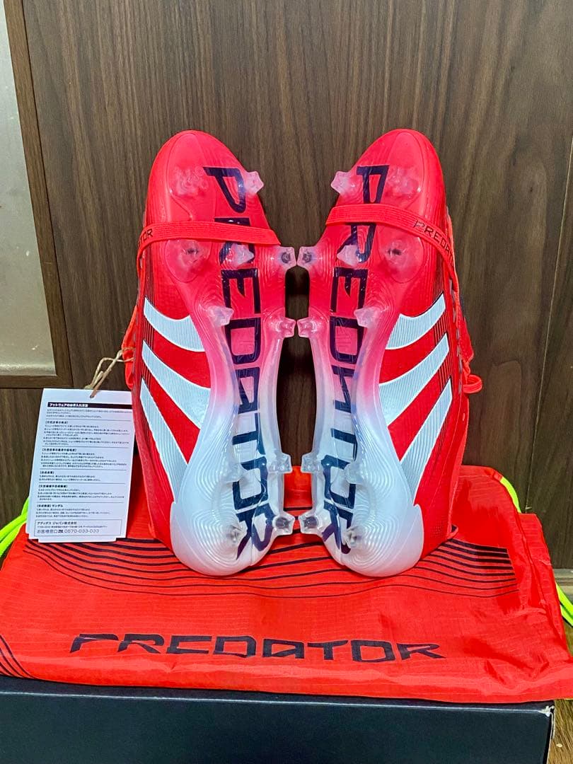 adidas Predator サッカーシューズ レッド 収納袋付き