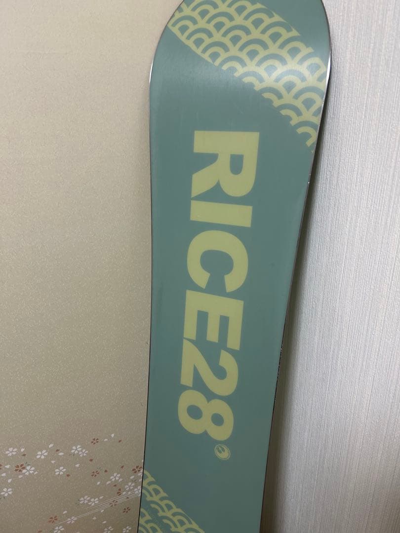 美品 25-26モデル RICE28 TP8 スノーボード144cm