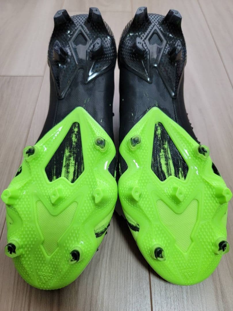 新品未使用！ adidas プレデター ミューテーター 20.1 L FG