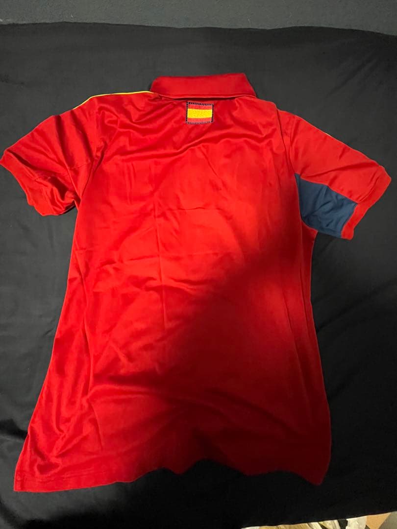 美品スペイン代表 PUYOL ユニフォーム2点、スペイン代表ポロシャツまとめ売り