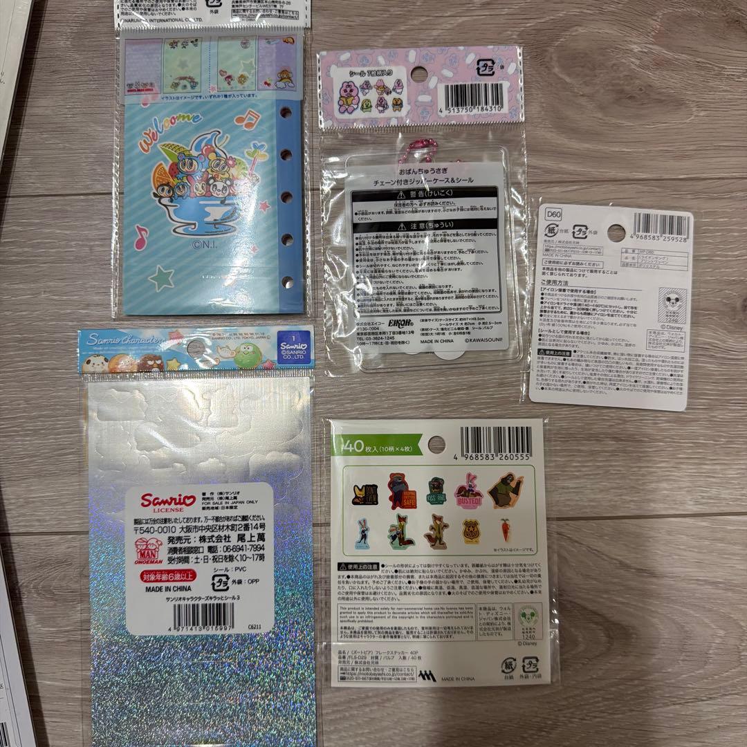 ①エンジェルブルー　シールノート　ディズニーワッペンシール等