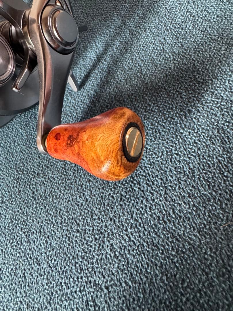 SHIMANO シマノ　カルカッタコンクエストDC200未使用品
