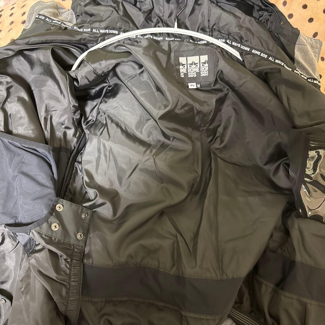 【格安】ROME SDSスノーボードウェア23-24 正規品 美品 早い者勝ち！