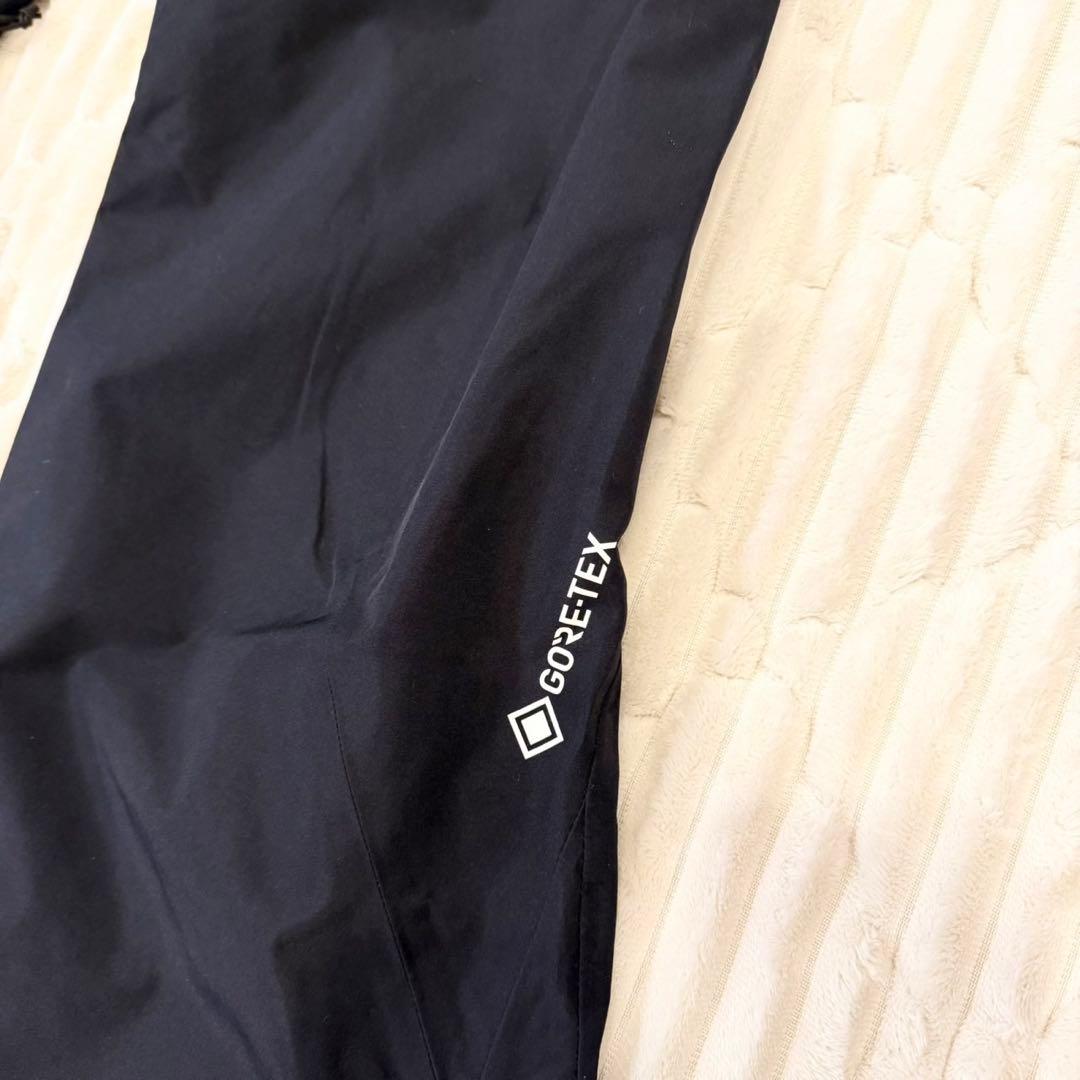 新品タグ付き BURTON リザーブ GORE-TEX 2L ビブパンツ XS
