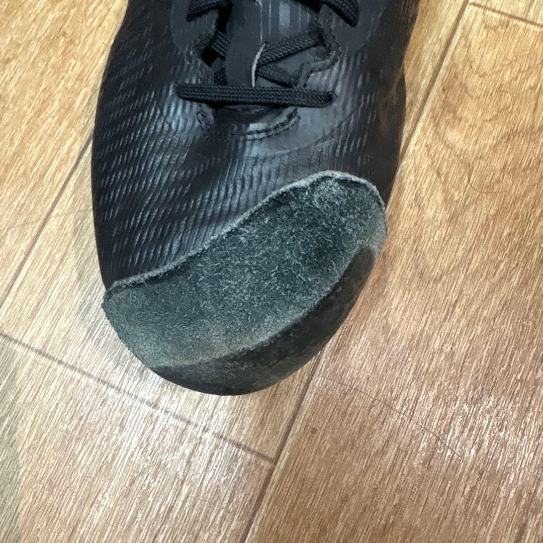 ASICS ブラック スパイクシューズ