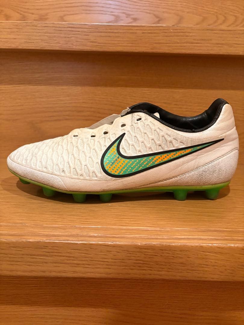 Nike サッカーシューズ ホワイト/グリーン
