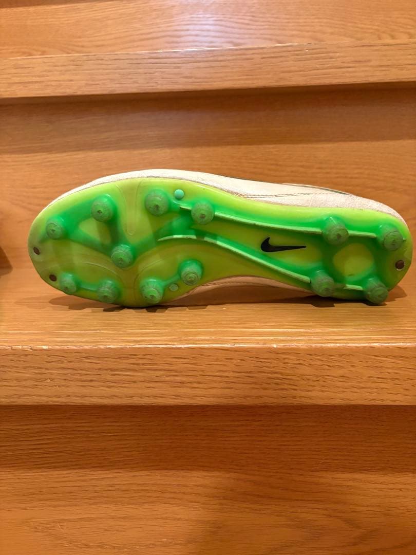 Nike サッカーシューズ ホワイト/グリーン