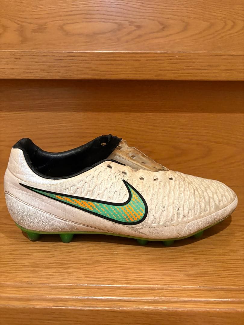Nike サッカーシューズ ホワイト/グリーン