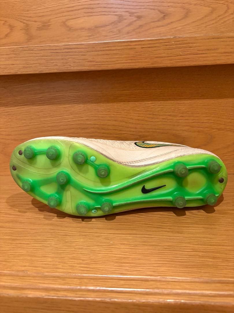 Nike サッカーシューズ ホワイト/グリーン
