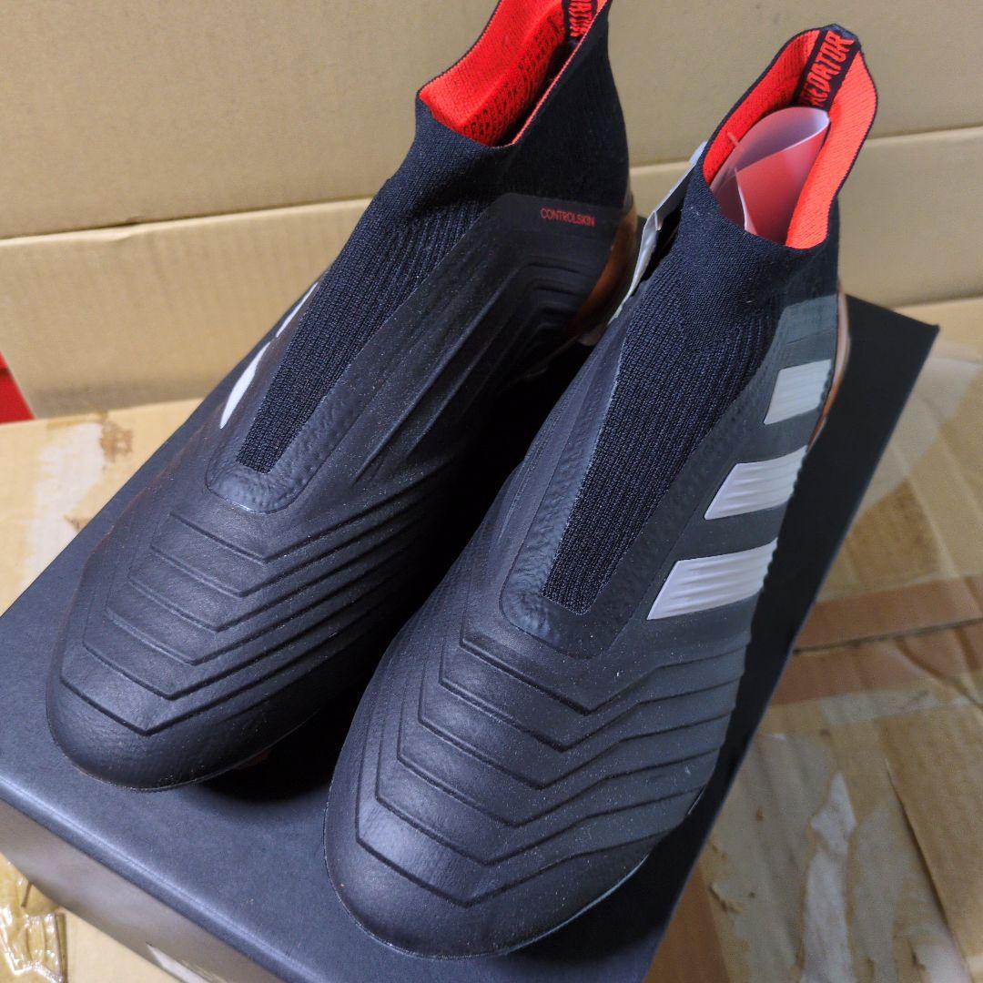adidas アディダス プレデター 18＋ FG/AG