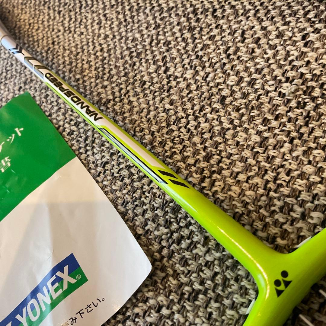 ピ*ン様 美品　ヨネックス　ナノスピード77　バトミントン ラケット　YONEX