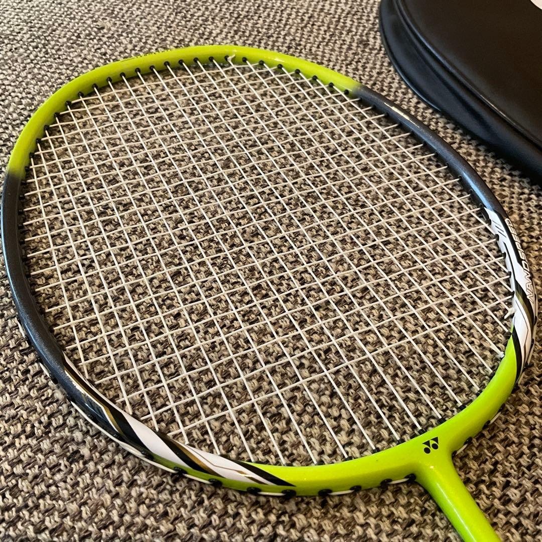 ピ*ン様 美品　ヨネックス　ナノスピード77　バトミントン ラケット　YONEX