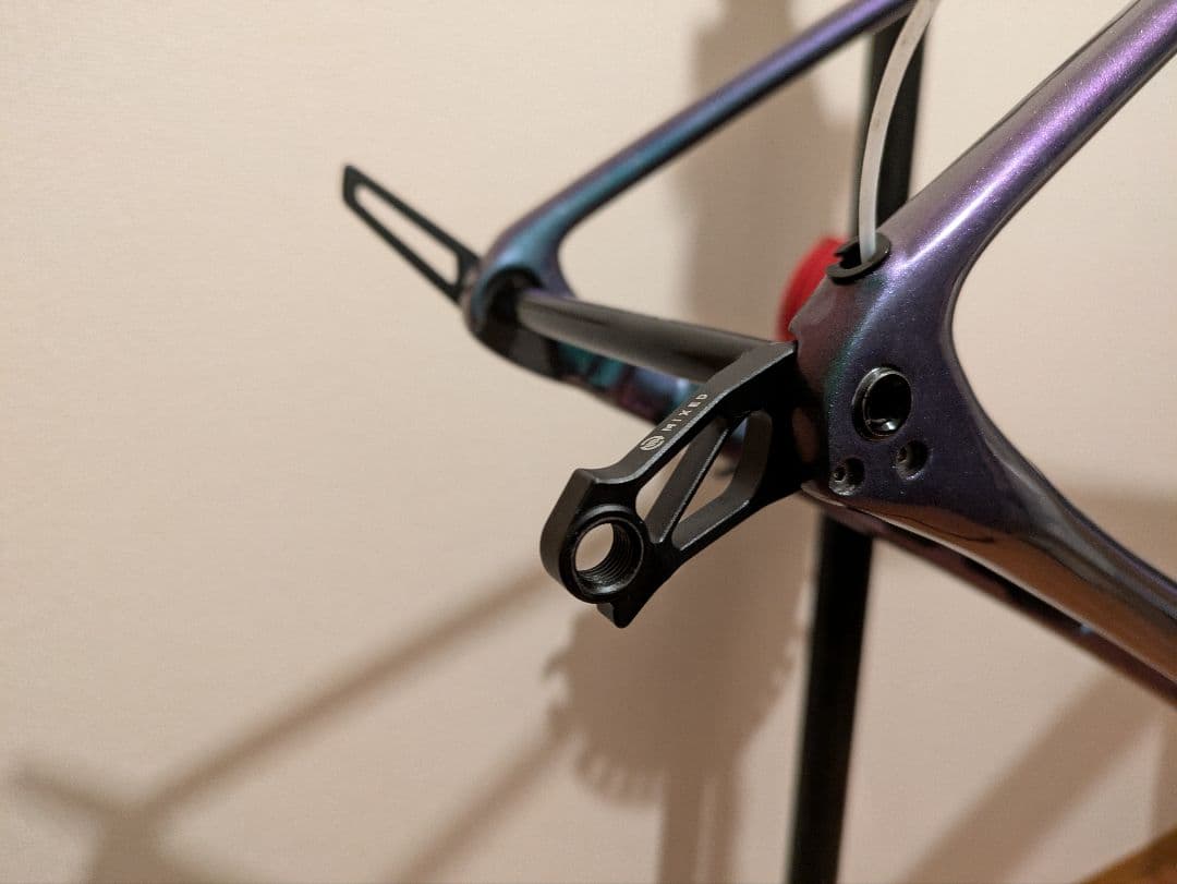 今月いっぱいで一旦終了予定Trek ÉMONDA SL 5ディスクフレームセット