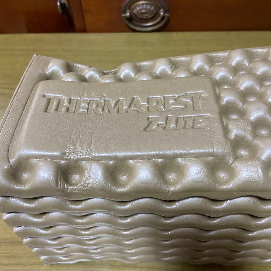 THERMA-REST Z-Lite スリーピングマット
