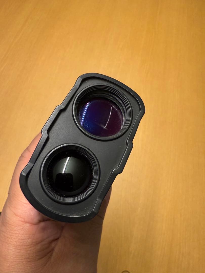 Volvik V1 ブラック　ゴルフ用距離計 本体と付属品