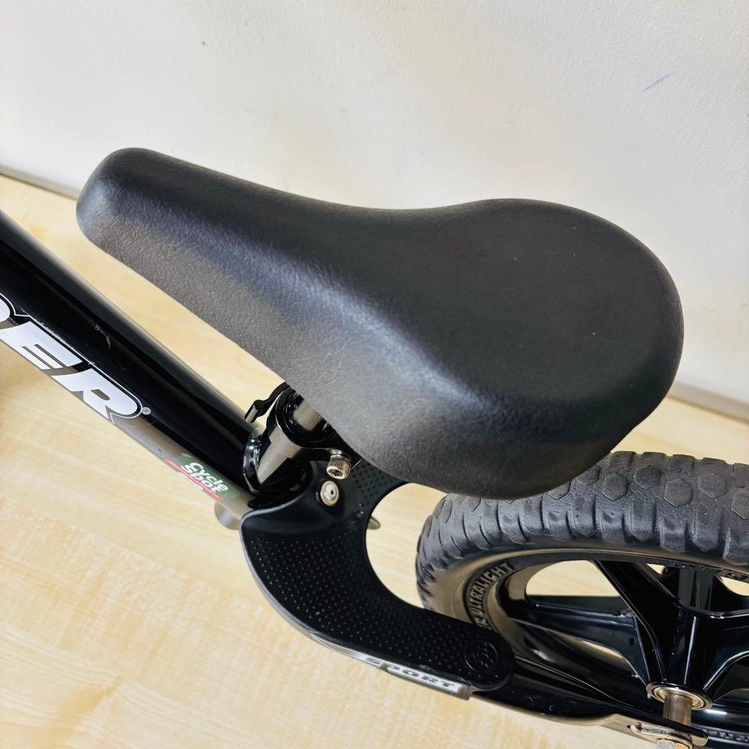 【美品】STRIDER バランスバイク ブラック12インチ SPORT 正規品