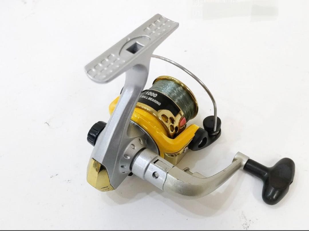 ダイワ スウィープファイア 2000-2B、ホリデースピン 2000、他 計8点
