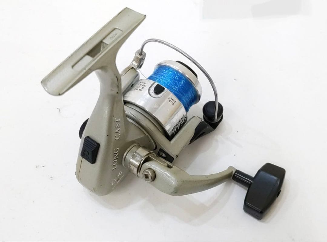 ダイワ スウィープファイア 2000-2B、ホリデースピン 2000、他 計8点