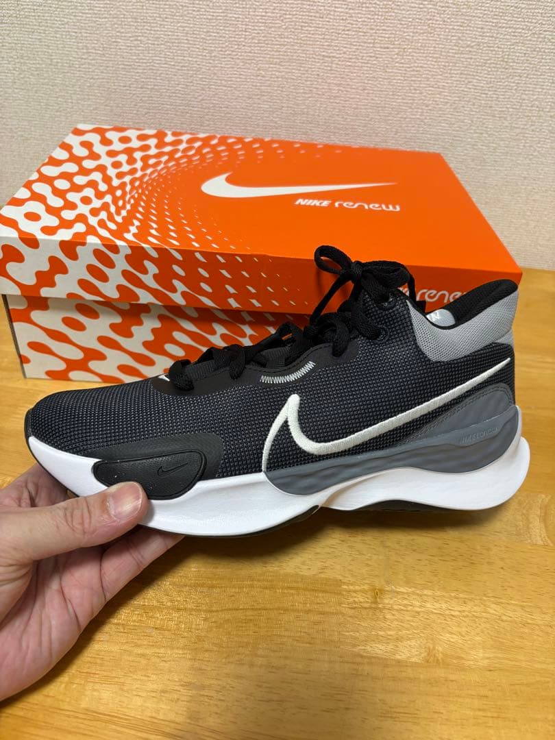 【新品】Nike Renew バスケットボールシューズ 26.5cm