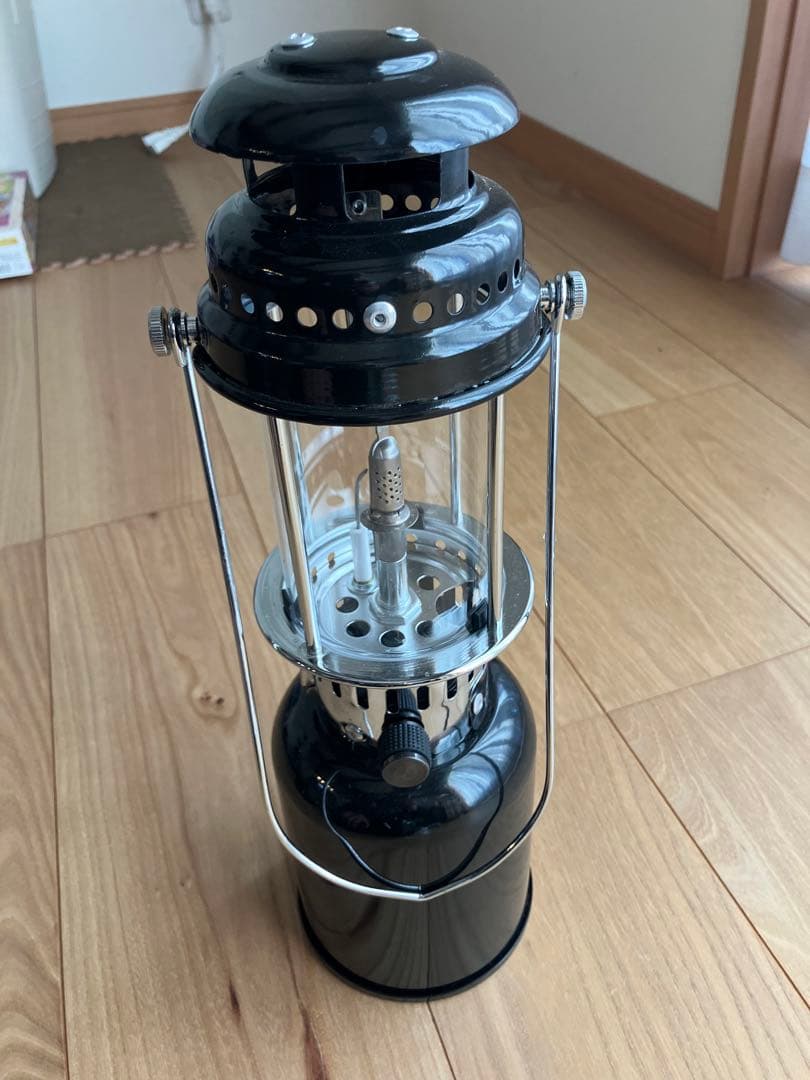 VIAGGIOブラックランタン新品　専用ケース付イワタニガス缶新品2個セット