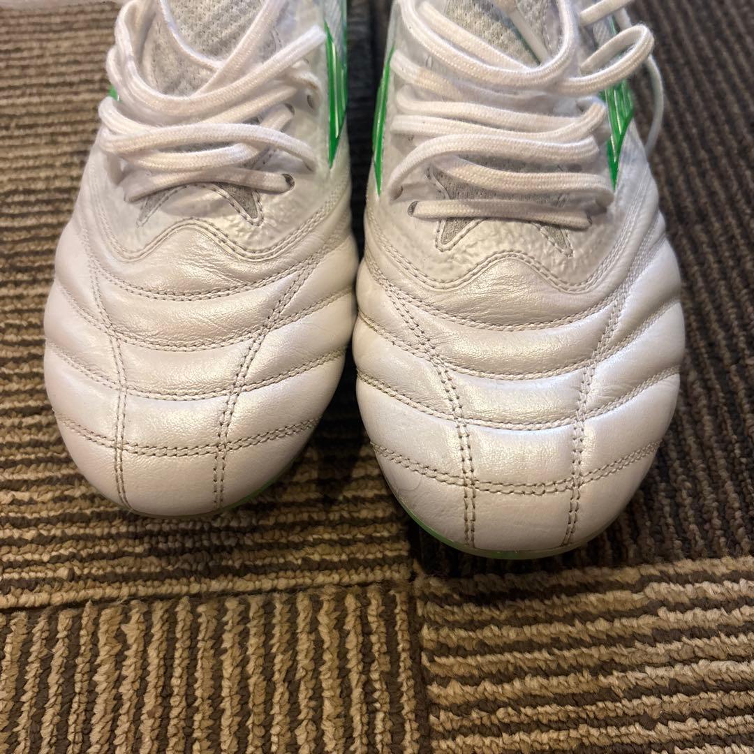 Mizuno モレリアネオ4βサッカーシューズ ホワイト/グリーン 収納袋付き