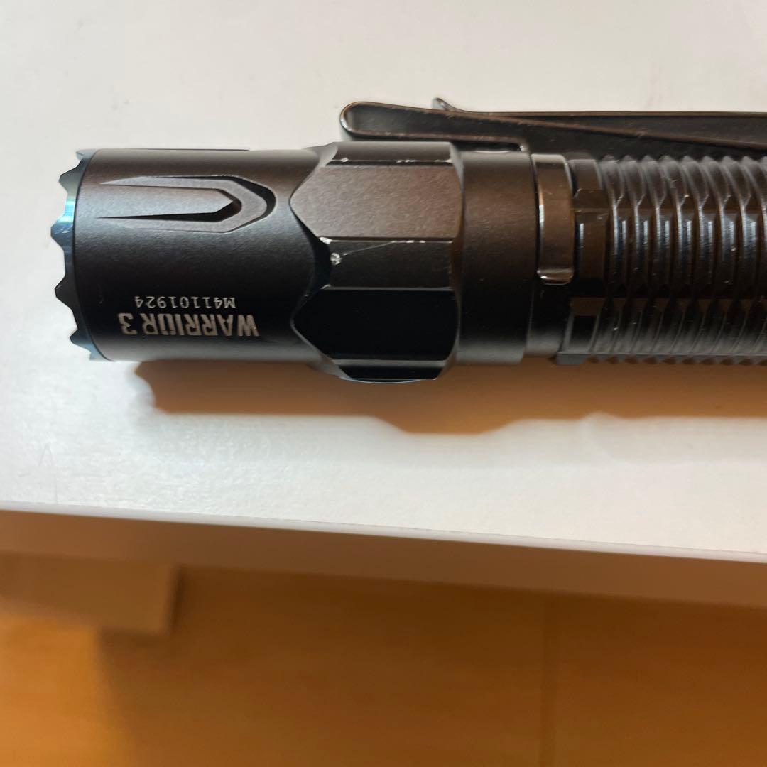 OLIGHT Warrior 3 オーライト タクティカルライト 懐中電灯 防災