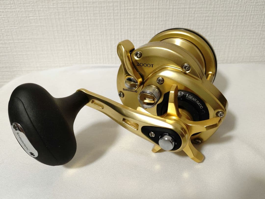 海魂 リール 2000T SHIMANO シマノ 石鯛 鯉 釣り 付属品有り