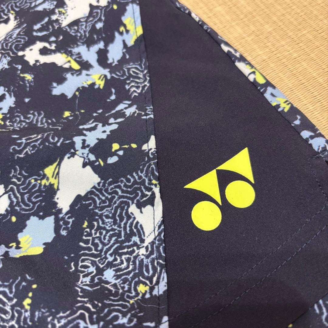 【美品】ハーフパンツ　Lサイズ　ヨネックス　テニス　バドミントン 柄