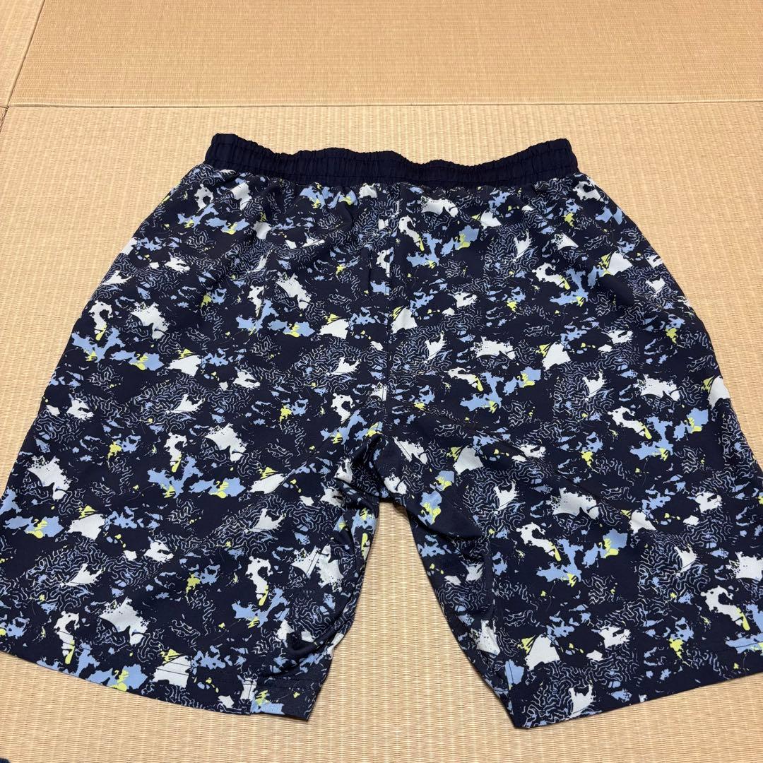 【美品】ハーフパンツ　Lサイズ　ヨネックス　テニス　バドミントン 柄